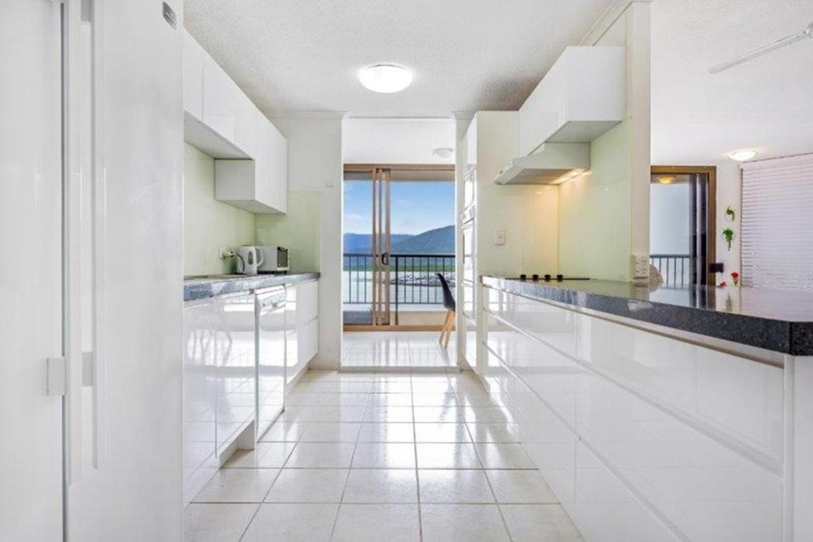 Cairns Ocean View Apartment In Aquarius Екстер'єр фото